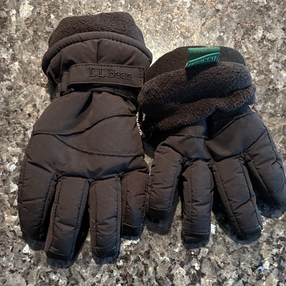 L.L. Bean Black Kids Mittens